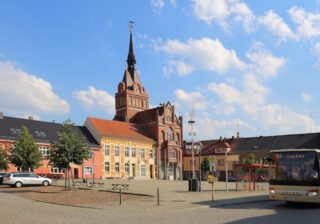 Rathaus & Markt von Golßen